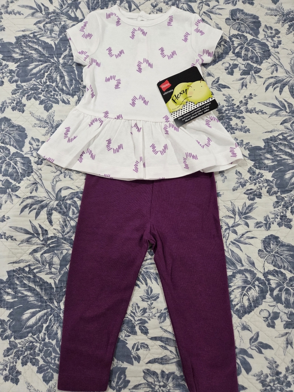 30 PCS Baby Clothes Bundle 0–24M Mixed Boy & Girl HUGE LOT 💕 Reseller Deal! - Picture 14 of 17